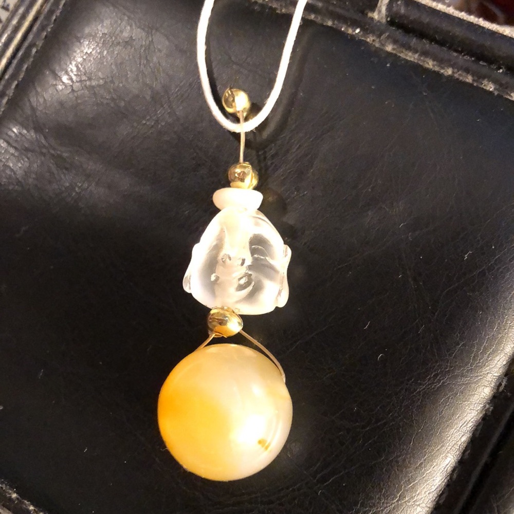 Handmade natural precious stone pendant.. Stones. Carved quarts/Smoky quarts.